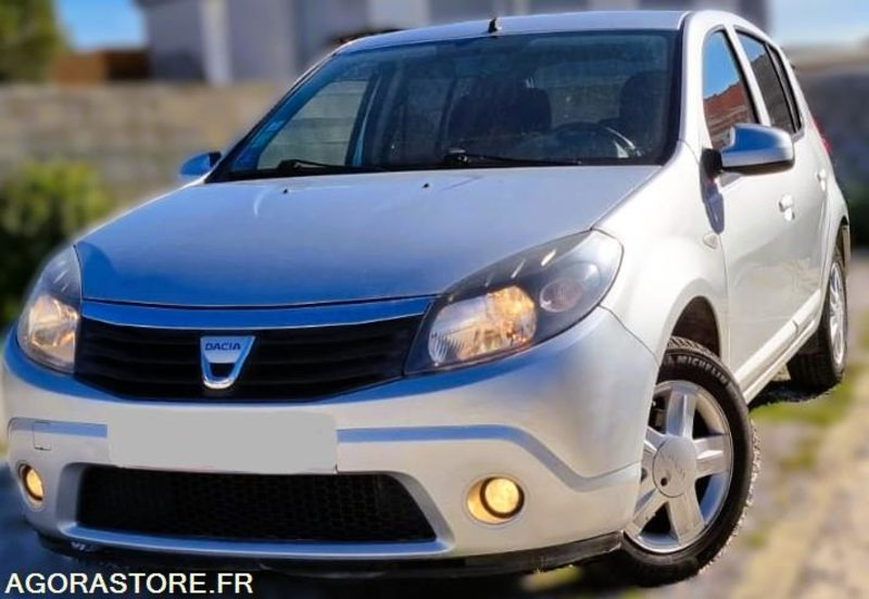 Dacia Sandero MPI Essence /GPL 176000km - Легковой автомобиль: фото 1 Dacia Sandero MPI Essence /GPL 176000km - Легковой автомобиль: фото 1