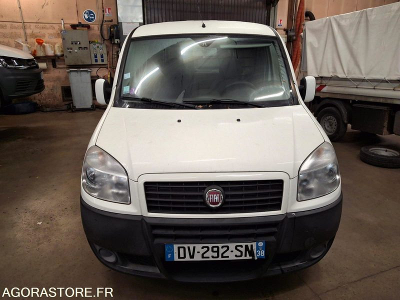 FIAT DOBLO CARGO - Легковой фургон: фото 2 FIAT DOBLO CARGO - Легковой фургон: фото 2