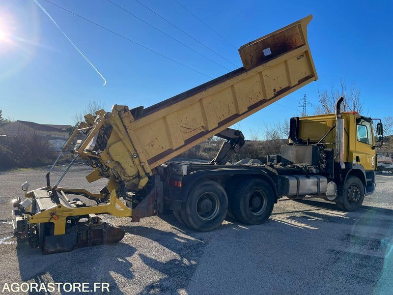 FINISSEUR D’INTERVENTION RAPIDE - DAF - FIR 3000 - 2003 / 335000 KM - Гудронатор: фото 5 FINISSEUR D’INTERVENTION RAPIDE - DAF - FIR 3000 - 2003 / 335000 KM - Гудронатор: фото 5