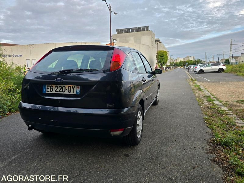 FORD FOCUS 1.6 - ESSENCE - 158 000 KM - Легковой автомобиль: фото 4 FORD FOCUS 1.6 - ESSENCE - 158 000 KM - Легковой автомобиль: фото 4