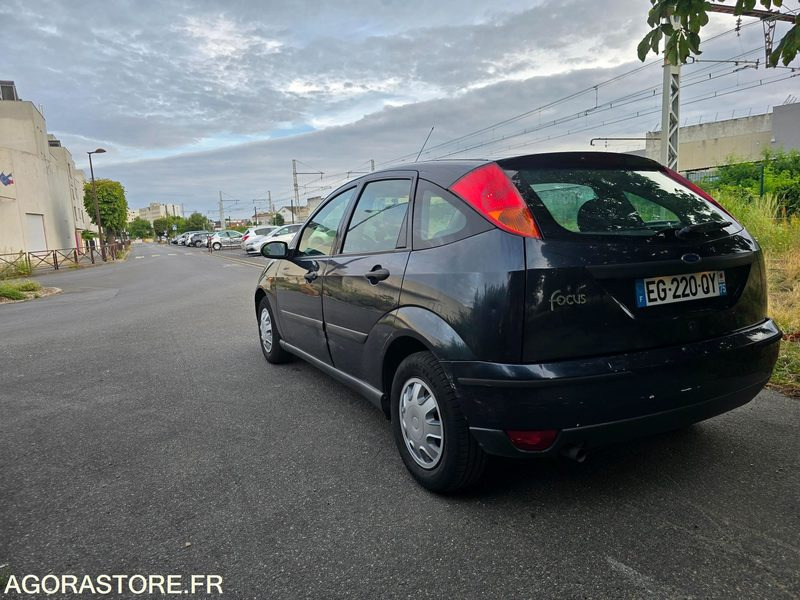 FORD FOCUS 1.6 - ESSENCE - 158 000 KM - Легковой автомобиль: фото 2 FORD FOCUS 1.6 - ESSENCE - 158 000 KM - Легковой автомобиль: фото 2