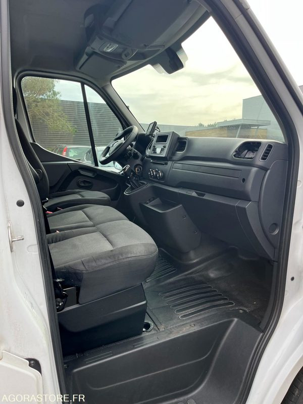 FV-534-YC - Roulant - RENAULT MASTER - VASP - 399 500 Kms - Цельнометаллический фургон: фото 5 FV-534-YC - Roulant - RENAULT MASTER - VASP - 399 500 Kms - Цельнометаллический фургон: фото 5