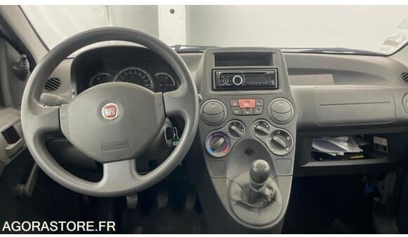 Fiat panda - Хэтчбек: фото 5 Fiat panda - Хэтчбек: фото 5
