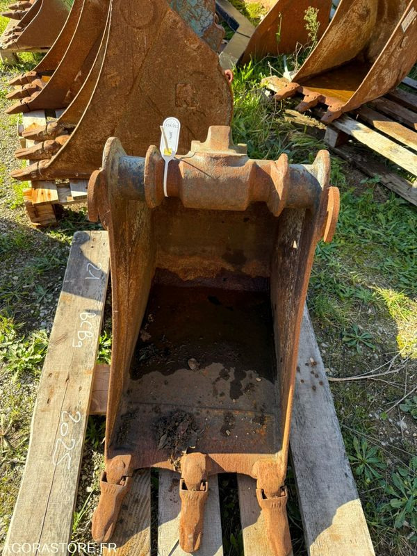 Godet 400mm Morin 2 - Ковш для Строительной техники: фото 1 Godet 400mm Morin 2 - Ковш для Строительной техники: фото 1