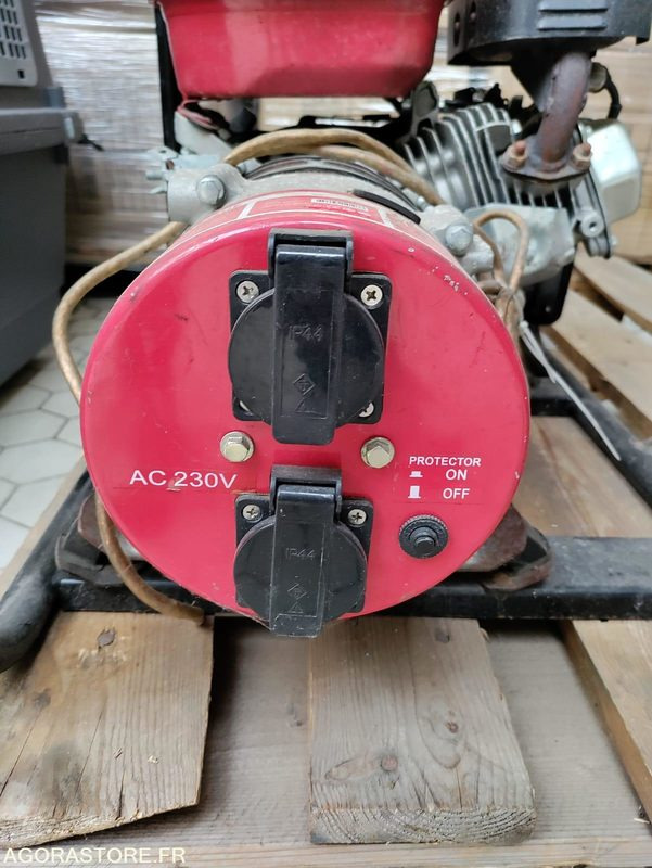 Groupe électrogène - Электрогенератор: фото 3 Groupe électrogène - Электрогенератор: фото 3