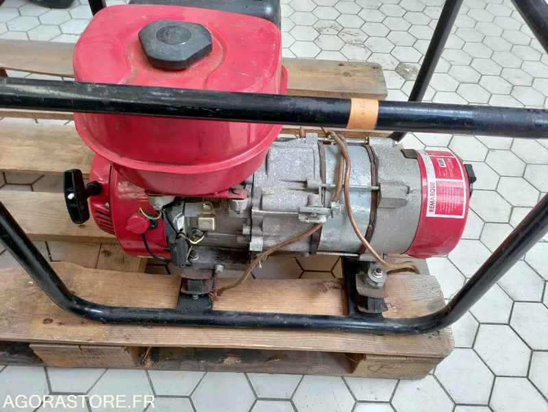 Groupe électrogène - Электрогенератор: фото 4 Groupe électrogène - Электрогенератор: фото 4