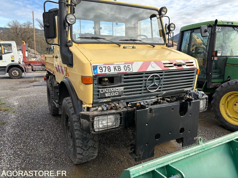 Грузовик CAMION MERCEDES UNIMOG 1200: фото 9