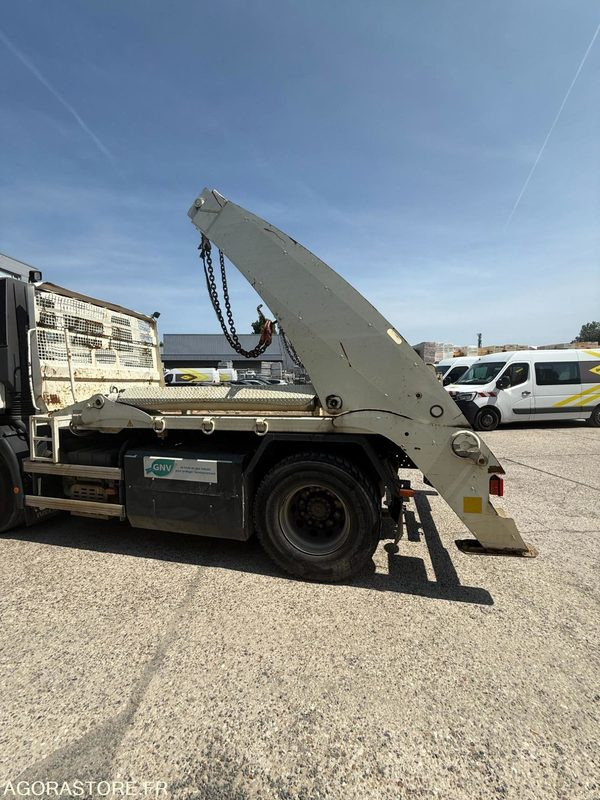 IVECO STRALIS MULTIBENNE 4x2 - 2015 / 60660KM - Грузовик: фото 5 IVECO STRALIS MULTIBENNE 4x2 - 2015 / 60660KM - Грузовик: фото 5