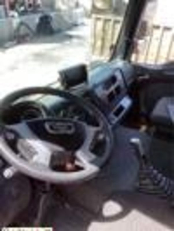 MAN - TGA 33.440 6X4 BB EURO 4 2007 - 483593 km (p2102161) - Грузовик: фото 4 MAN - TGA 33.440 6X4 BB EURO 4 2007 - 483593 km (p2102161) - Грузовик: фото 4