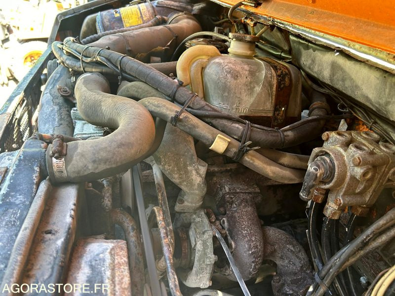 Грузовик MERCEDES UNIMOG 425 -1985 - 196000km: фото 10