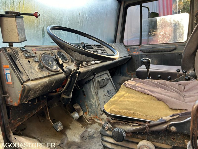 Грузовик MERCEDES UNIMOG 425 -1985 - 196000km: фото 9