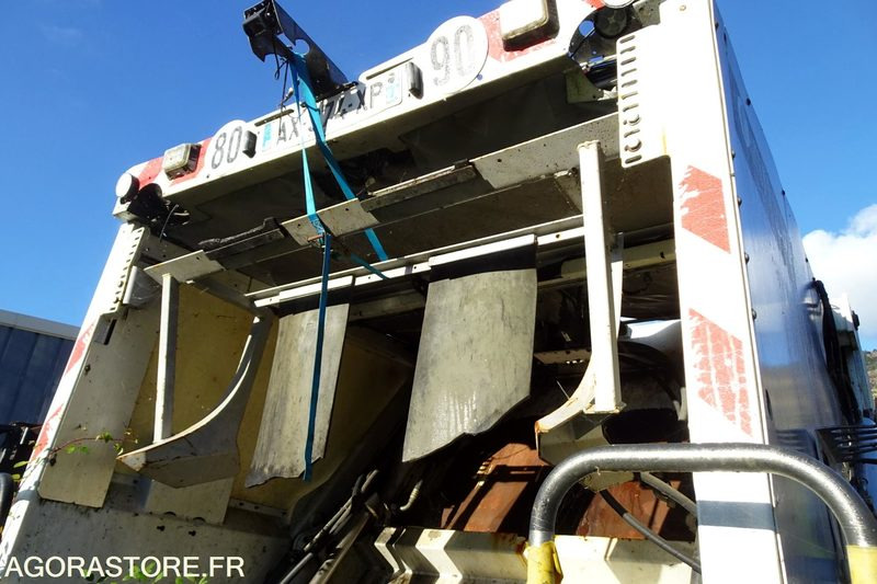 Грузовик Mercedes Atego 1524: фото 12