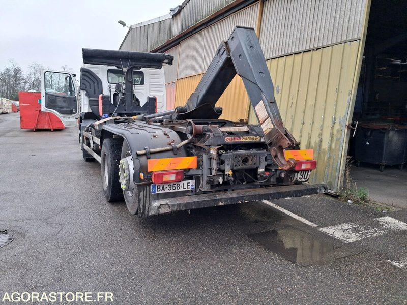 R51857-PORTEUR POLYBENNE VOLVO FM 370-ANNÉE 2010-BRAS GUIMA PALFINGER-502085 KM - Грузовик: фото 3 R51857-PORTEUR POLYBENNE VOLVO FM 370-ANNÉE 2010-BRAS GUIMA PALFINGER-502085 KM - Грузовик: фото 3