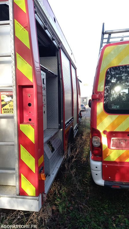 RENAULT - MIDLUM - 2006 - 785BND57 - Грузовик: фото 4 RENAULT - MIDLUM - 2006 - 785BND57 - Грузовик: фото 4