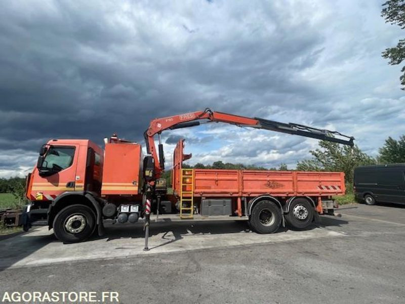 RENAULT PREMIUM LANDER 430.26 - PLATEAU GRUE - GRUE FASSI F150 + RADIO - 2011 - Грузовик: фото 5 RENAULT PREMIUM LANDER 430.26 - PLATEAU GRUE - GRUE FASSI F150 + RADIO - 2011 - Грузовик: фото 5