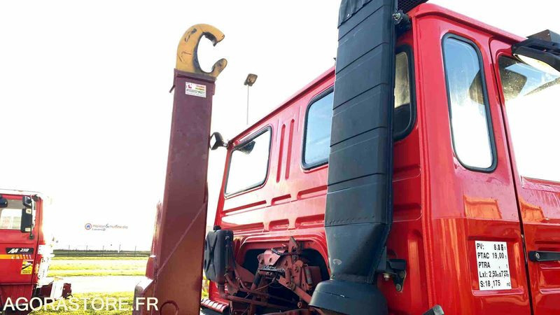 RENAULT R280MANAGER - 1992 - 608174km - 3504WV01 - Грузовик: фото 4 RENAULT R280MANAGER - 1992 - 608174km - 3504WV01 - Грузовик: фото 4