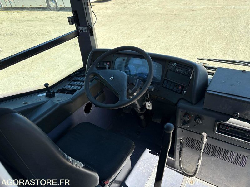 IRISBUS ARES 57 PL +1 - Школьный автобус: фото 5 IRISBUS ARES 57 PL +1 - Школьный автобус: фото 5
