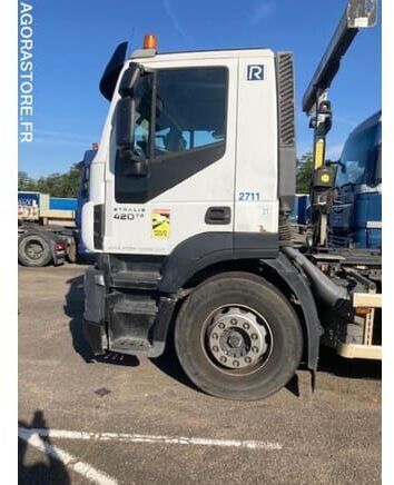 IVECO 260S42 - Крюковой мультилифт: фото 1 IVECO 260S42 - Крюковой мультилифт: фото 1
