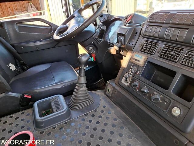 IVECO 260T45 - Самосвал: фото 3 IVECO 260T45 - Самосвал: фото 3