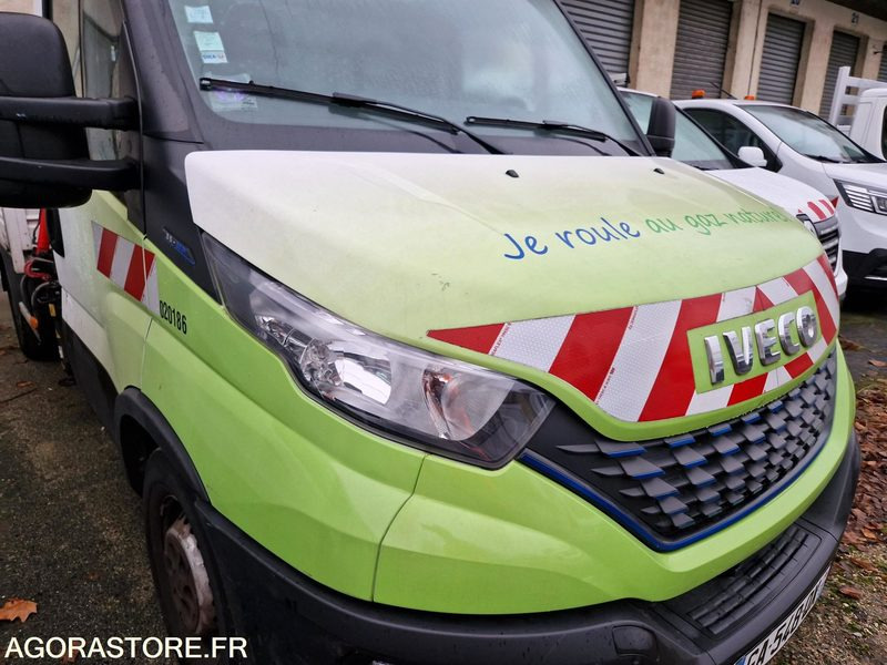 IVECO 35S14N BENNE BASCULANTE + GRUE - 2021 / 45910 KM (GA548QX) - Малотоннажный самосвал: фото 3 IVECO 35S14N BENNE BASCULANTE + GRUE - 2021 / 45910 KM (GA548QX) - Малотоннажный самосвал: фото 3