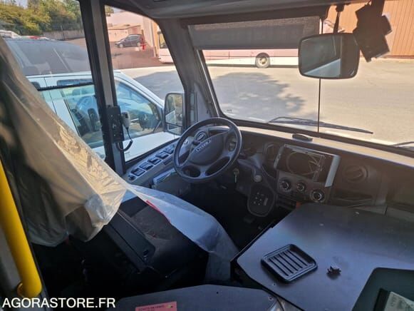 IVECO 50C80E - Микроавтобус, Электробус: фото 5 IVECO 50C80E - Микроавтобус, Электробус: фото 5