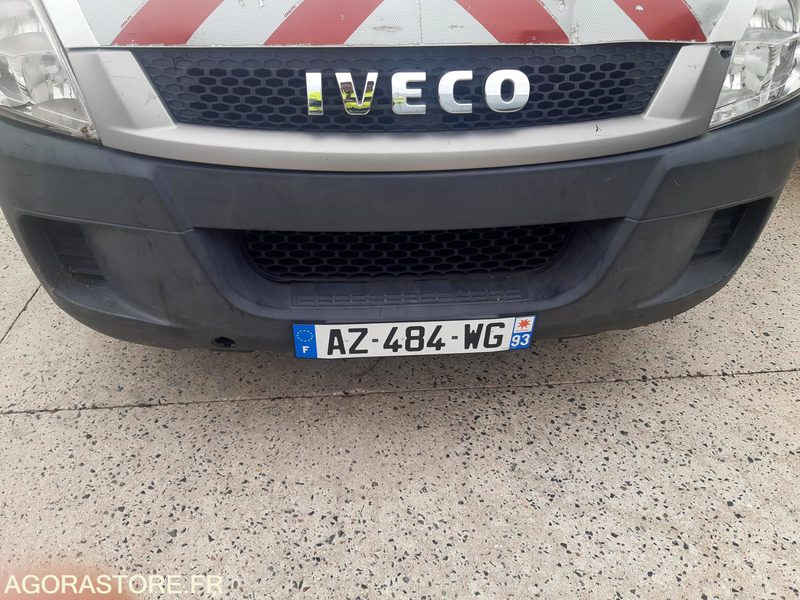 IVECO BENNE DANS L'ETAT - Малотоннажный самосвал: фото 1 IVECO BENNE DANS L'ETAT - Малотоннажный самосвал: фото 1
