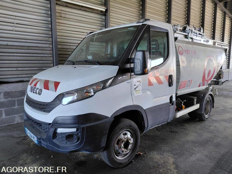 IVECO - BOM Daily - 2017 / 78000 km - ES-334-RC (BARA - R26960) - Мусоровоз: фото 1 IVECO - BOM Daily - 2017 / 78000 km - ES-334-RC (BARA - R26960) - Мусоровоз: фото 1