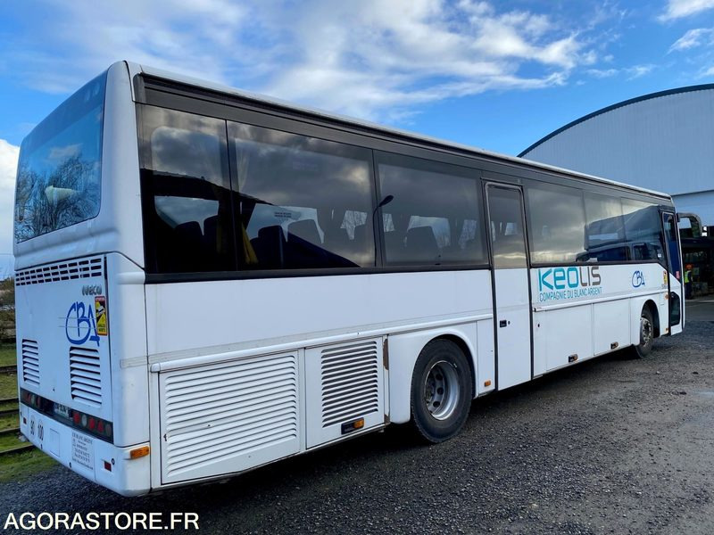 IVECO BUS ARES N°065001 - Школьный автобус: фото 5 IVECO BUS ARES N°065001 - Школьный автобус: фото 5