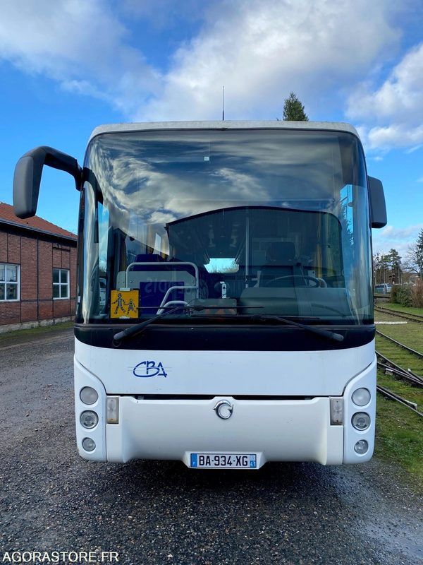 IVECO BUS ARES N°065001 - Школьный автобус: фото 3 IVECO BUS ARES N°065001 - Школьный автобус: фото 3