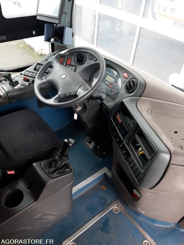 IVECO BUS CROSSWAY N°093206 - Школьный автобус: фото 5 IVECO BUS CROSSWAY N°093206 - Школьный автобус: фото 5