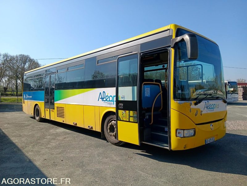 IVECO BUS CROSSWAY N°093321 - Школьный автобус: фото 1 IVECO BUS CROSSWAY N°093321 - Школьный автобус: фото 1