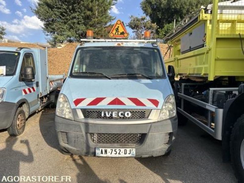 IVECO DAILY - 2010 - 201462KM - AN752DJ - Цельнометаллический фургон: фото 1 IVECO DAILY - 2010 - 201462KM - AN752DJ - Цельнометаллический фургон: фото 1
