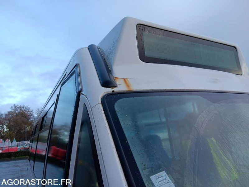 IVECO DAILY N°092026 - Микроавтобус, Пассажирский фургон: фото 4 IVECO DAILY N°092026 - Микроавтобус, Пассажирский фургон: фото 4