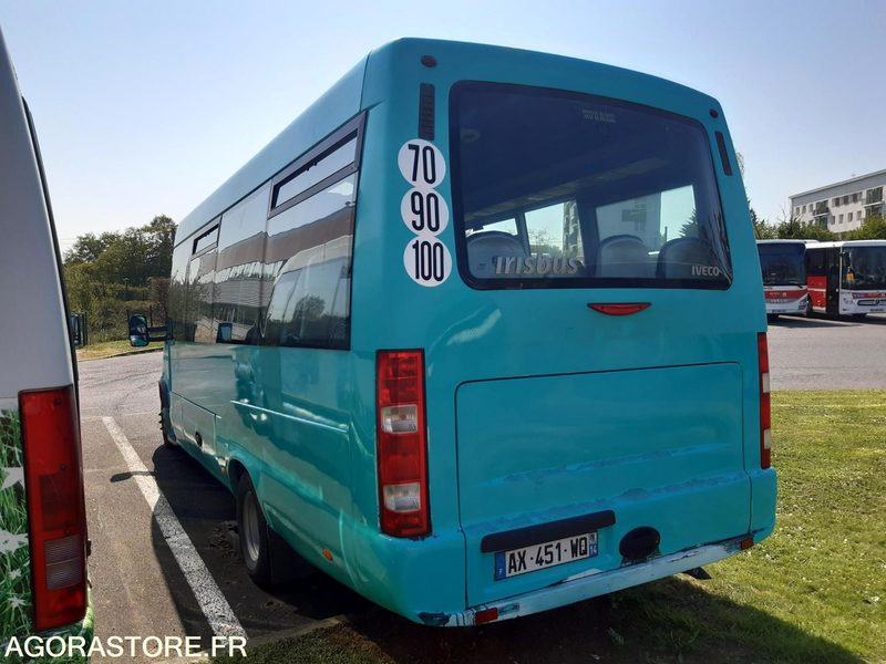 IVECO DAILY N°102036 - Микроавтобус, Пассажирский фургон: фото 4 IVECO DAILY N°102036 - Микроавтобус, Пассажирский фургон: фото 4