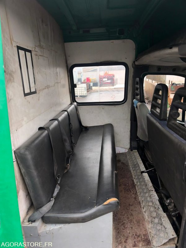 IVECO - Daily 35C12 - 2006 - 312748KM - FD526DN - P1505083 - Цельнометаллический фургон: фото 5 IVECO - Daily 35C12 - 2006 - 312748KM - FD526DN - P1505083 - Цельнометаллический фургон: фото 5