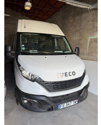 IVECO Daily - Микроавтобус, Пассажирский фургон: фото 1 IVECO Daily - Микроавтобус, Пассажирский фургон: фото 1