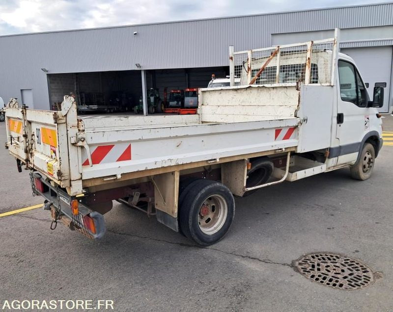 IVECO benne 2 - 2003 - 115726km - Малотоннажный самосвал: фото 3 IVECO benne 2 - 2003 - 115726km - Малотоннажный самосвал: фото 3