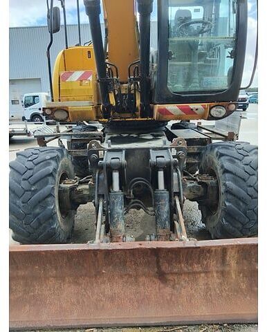 JCB JS145W - Колёсный экскаватор: фото 4 JCB JS145W - Колёсный экскаватор: фото 4
