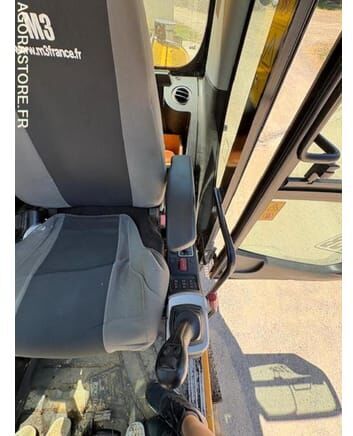 JCB JS145WTT4I - Колёсный экскаватор: фото 2 JCB JS145WTT4I - Колёсный экскаватор: фото 2