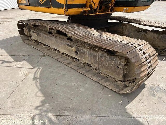 JCB JS210L - Гусеничный экскаватор: фото 3 JCB JS210L - Гусеничный экскаватор: фото 3