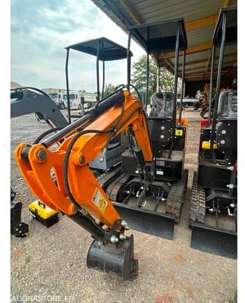 JPC HT12 - Мини-экскаватор: фото 1 JPC HT12 - Мини-экскаватор: фото 1