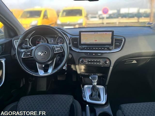 KIA CEED - Хэтчбек: фото 5 KIA CEED - Хэтчбек: фото 5