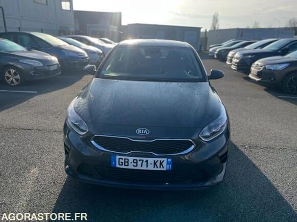 KIA CEED - Хэтчбек: фото 5 KIA CEED - Хэтчбек: фото 5
