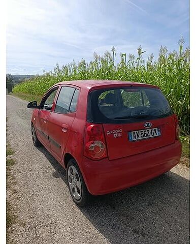 KIA PICANTO - Хэтчбек: фото 3 KIA PICANTO - Хэтчбек: фото 3