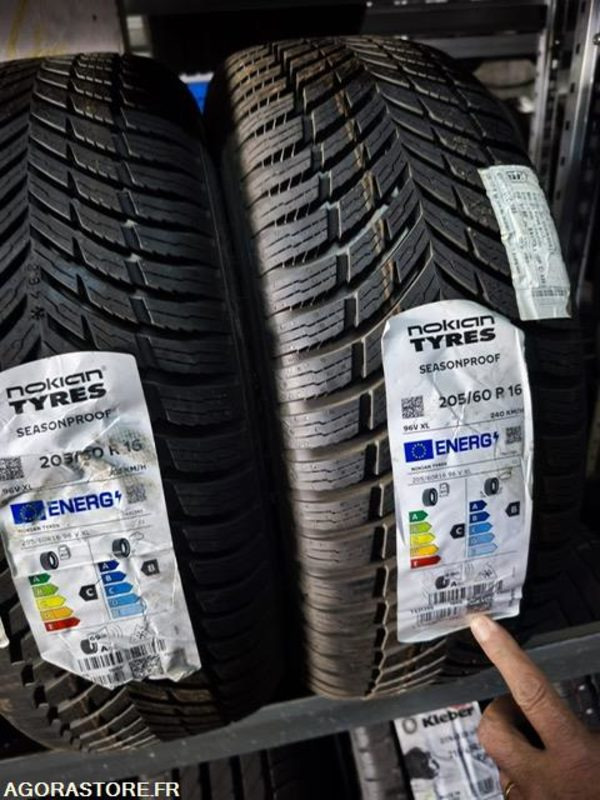 LOT DE PNEUS - Инструмент/ Оборудование: фото 4 LOT DE PNEUS - Инструмент/ Оборудование: фото 4