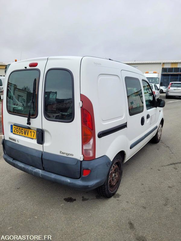 LOT FOURGONNETTES - Легковой фургон: фото 2 LOT FOURGONNETTES - Легковой фургон: фото 2