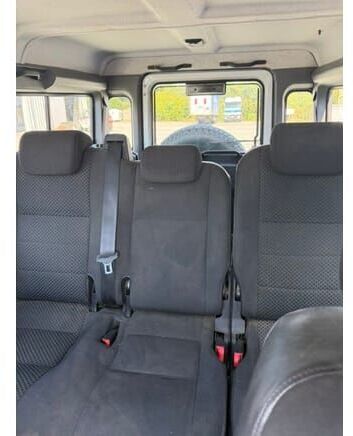 Land Rover DEFENDER 4X4 - Внедорожник: фото 4 Land Rover DEFENDER 4X4 - Внедорожник: фото 4