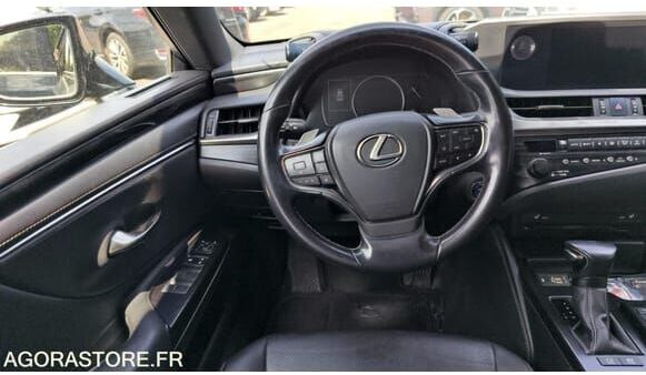 Lexus ES300H - Седан: фото 3 Lexus ES300H - Седан: фото 3