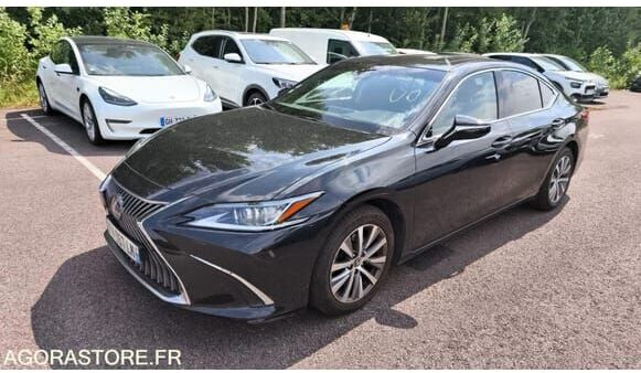 Lexus ES300H - Седан: фото 1 Lexus ES300H - Седан: фото 1