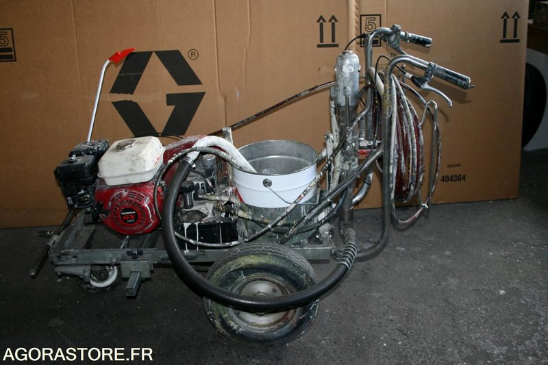 MACHINE A PEINTURE - Строительное оборудование: фото 2 MACHINE A PEINTURE - Строительное оборудование: фото 2